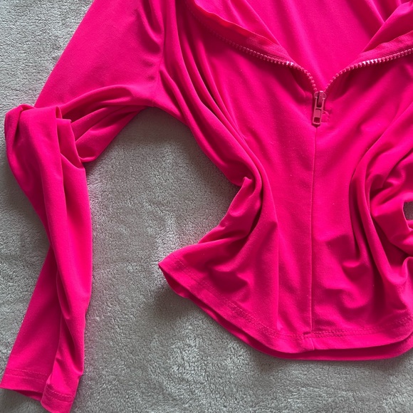 Fashion Nova Pink Workout Jacket 💓 - Picture 2 of 6